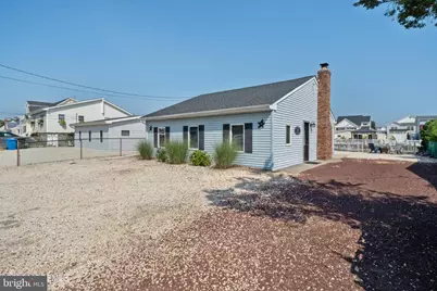 43 Florence Lane, Manahawkin, NJ 08050 - Photo 2