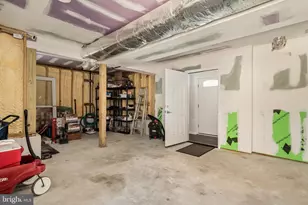 20 W South 33rd St, Long Beach Township, NJ 08008 - Photo 32