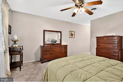 33 Auburn Road, Toms River, NJ 08757 - Photo 18