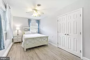 8 Seville Pl, Toms River, NJ 08757 - Photo 34