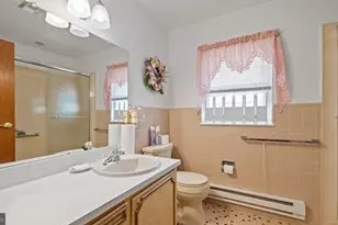 355 Dorchester Dr, Lakewood, NJ 08701 - Photo 12
