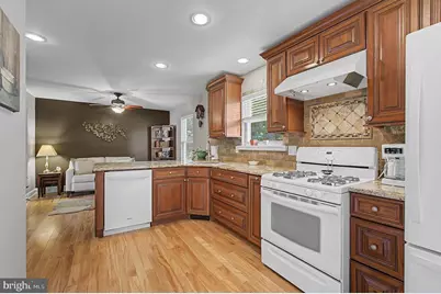 14 Reiner Road, Cream Ridge, NJ 08514 - Photo 12