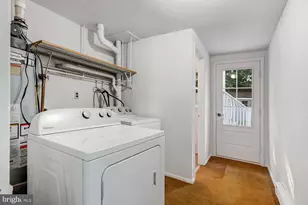 327 Twin Lakes Blvd, Little Egg Harbor, NJ 08087 - Photo 18