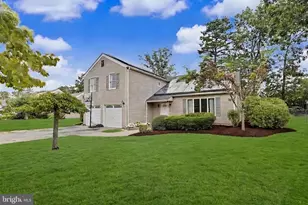 1005 Eastwind Ave, Toms River, NJ 08753 - Photo 4