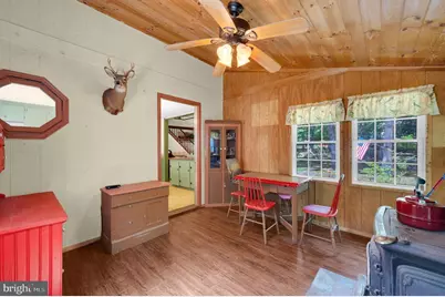 809 W Bay Avenue, Barnegat, NJ 08005 - Photo 10