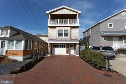 115 E 28th Street, Ship Bottom, NJ 08008 - Photo 2
