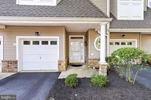 5 Ocean Breeze Ct, Manahawkin, NJ 08050 - Photo 2