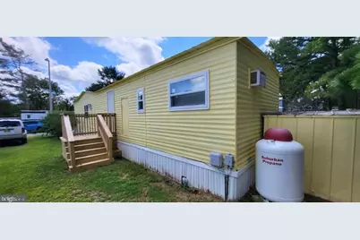 160 Chestnut Dr, Barnegat, NJ 08005 - Photo 2