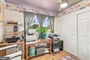401 Applegate Ave, Toms River, NJ 08757 - Photo 16