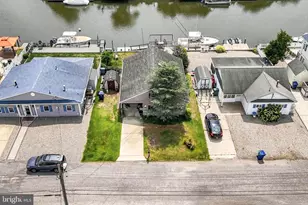 17 W Sail Dr, Mystic Islands, NJ 08087 - Photo 36