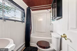 17 W Sail Dr, Mystic Islands, NJ 08087 - Photo 60