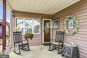 17 W Sail Dr, Mystic Islands, NJ 08087 - Photo 12