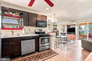 17 W Sail Dr, Mystic Islands, NJ 08087 - Photo 52