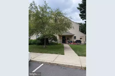 210 Begonia Court, Jackson, NJ 08527 - Photo 2