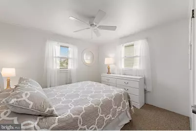 25 E 49th Street, Long Beach Township, NJ 08008 - Photo 48