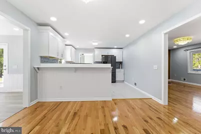 629 W Commodore Boulevard W, Jackson, NJ 08527 - Photo 10