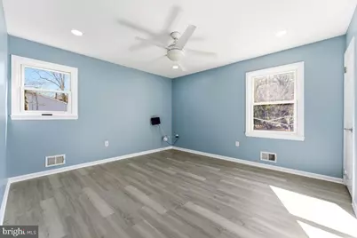 629 W Commodore Boulevard W, Jackson, NJ 08527 - Photo 24