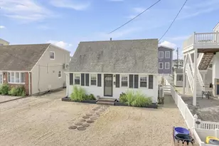 18 W South 34th St, Long Beach Township, NJ 08008 - Photo 1