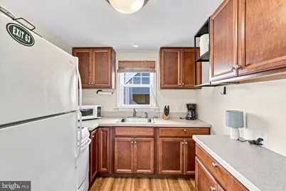 18 W South 34th Street, Long Beach Township, NJ 08008 - Photo 10