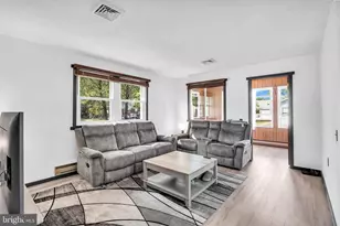 1 B Hale Ln, Whiting, NJ 08759 - Photo 4