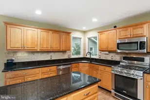 124 Bobbi's Terrace, New Egypt, NJ 08533 - Photo 16