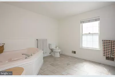 275 S Lakeshore, Manahawkin, NJ 08050 - Photo 16