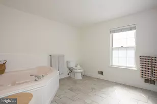 275 S Lakeshore, Manahawkin, NJ 08050 - Photo 16