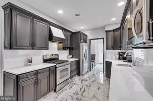 146 N Main Street N, Manahawkin, NJ 08050 - Photo 2