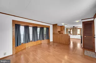 215 E Bay Ave, Manahawkin, NJ 08050 - Photo 8