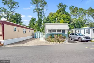 215 E Bay Ave, Manahawkin, NJ 08050 - Photo 16