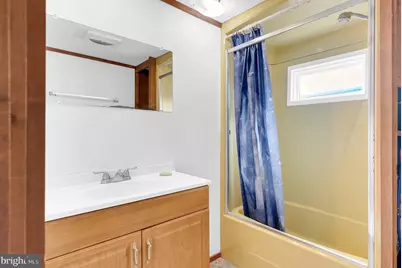 215 E Bay Ave #18, Manahawkin, NJ 08050 - Photo 12