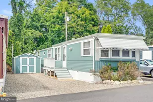 215 E Bay Ave, Manahawkin, NJ 08050 - Photo 20