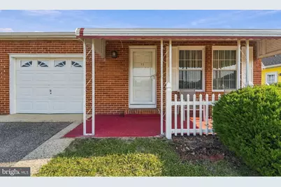 11 Le Diamant Street, Toms River, NJ 08757 - Photo 6