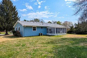 29 Moccasin Dr, Manchester Township, NJ 08759 - Photo 6