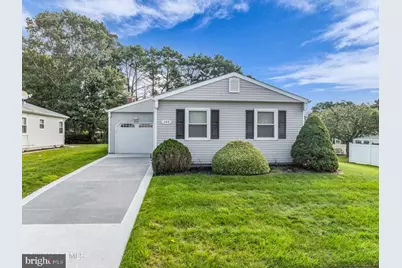 193 Torrey Pines Drive, Berkeley, NJ 08757 - Photo 2