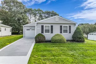 193 Torrey Pines Dr, Berkeley, NJ 08757 - Photo 2