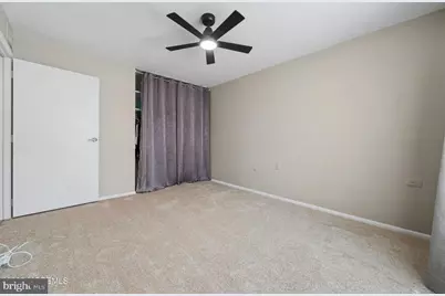 39 E Cambridge Court, Lakewood, NJ 08701 - Photo 16