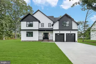 327 Arlington Ave N, Berkeley, NJ 08721 - Photo 1