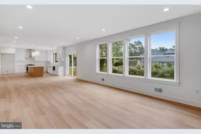 327 Arlington Avenue N, Berkeley, NJ 08721 - Photo 8
