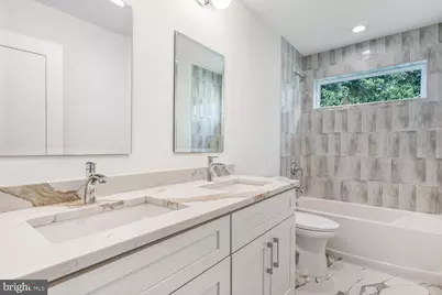 327 Arlington Avenue N, Berkeley, NJ 08721 - Photo 24