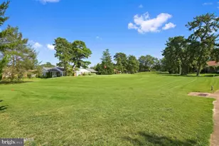 33 Gramercy Ln, Manchester Township, NJ 08759 - Photo 2