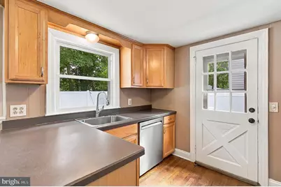 9 Hedge Street, Toms River, NJ 08753 - Photo 18