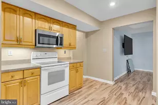1560 Zeppelin Ave, Whiting, NJ 08759 - Photo 12