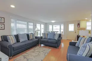 11 E Mercer Ave, Harvey Cedars, NJ 08008 - Photo 10
