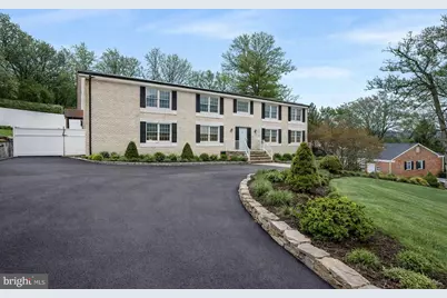 72 Francisco Ave, Little Falls, NJ 07424 - Photo 2