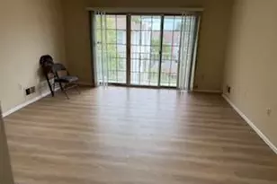 205 Rachel Ct, Franklin Park, NJ 08823 - Photo 8