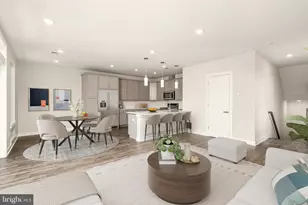 112 Village Dr, Montgomery Township, NJ 08558 - Photo 4