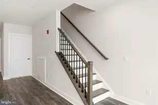 110 Village Dr, Montgomery Township, NJ 08558 - Photo 10