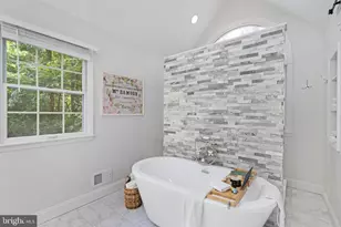 209 Lake Rd, Basking Ridge, NJ 07920 - Photo 20