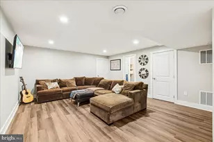 17 E Hartwick Dr, Montgomery Township, NJ 08558 - Photo 28